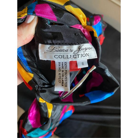 Laura & Jayne Collection Multicolor Colorblock High Neck Blouse, Size 8 - Picture 8 of 9